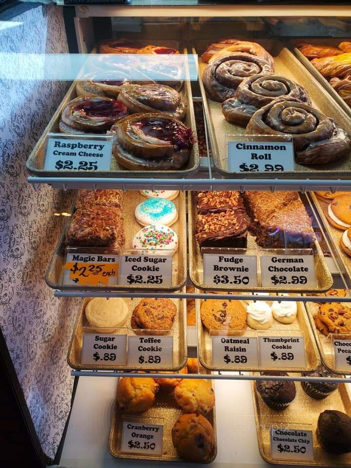 Heavenly Delights Bakery - McAlester, OK