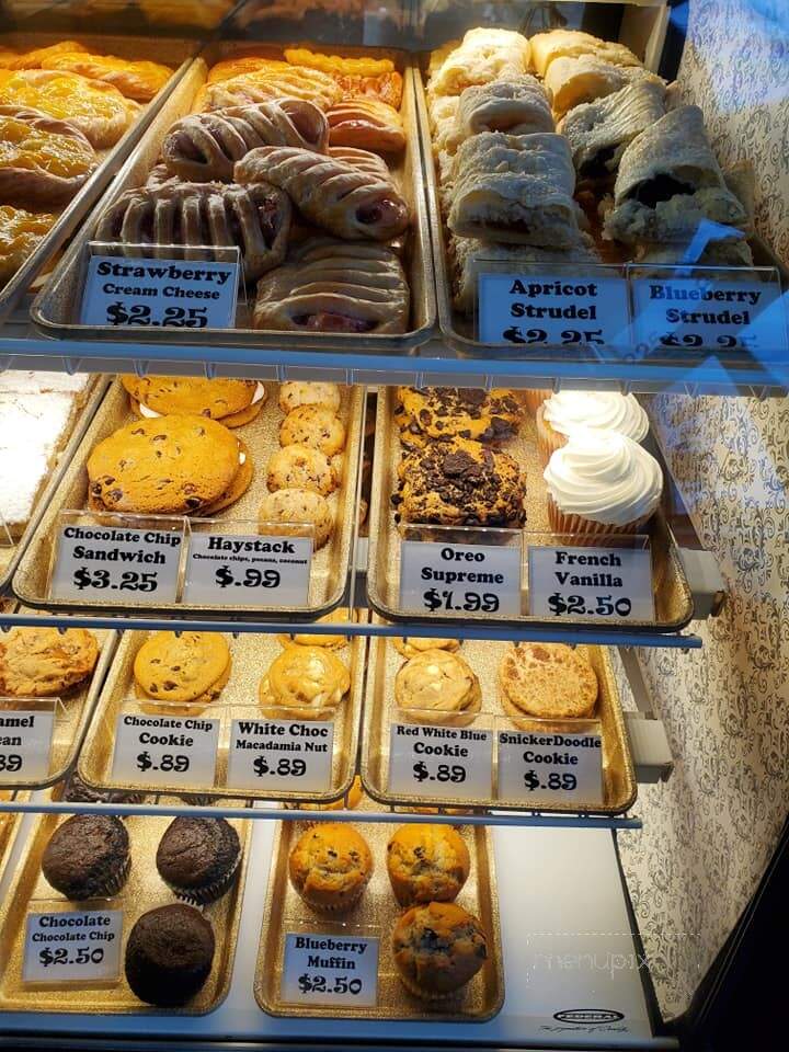 Heavenly Delights Bakery - McAlester, OK